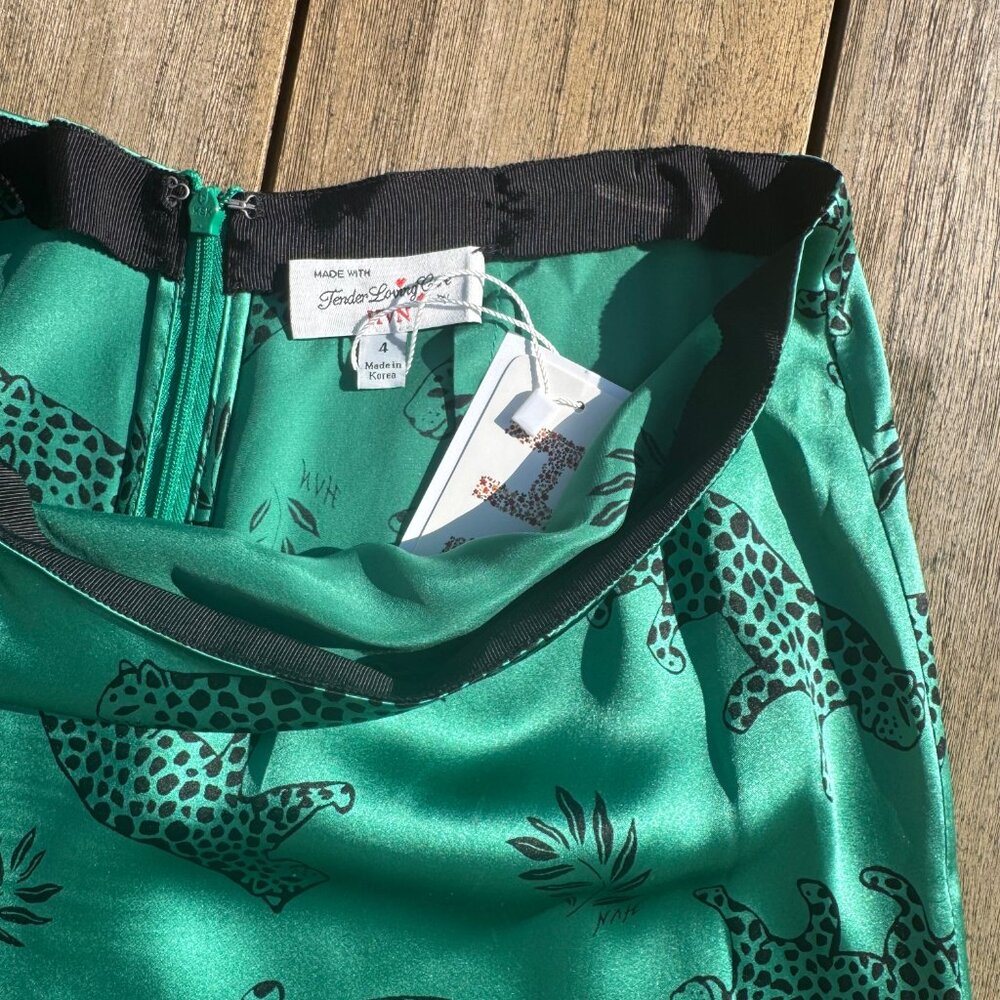 HVN Wiona Silk Skirt w/Tags Size 4 - Picture 4 of 4